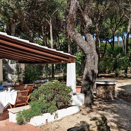 Villa Fernando Pula